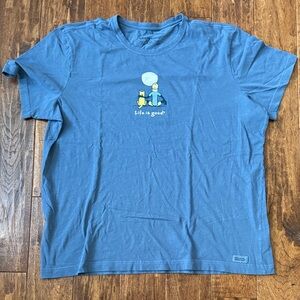 Life Is Good Men’s XXL Jake and Rocket Vintage Blue Graphic Tee